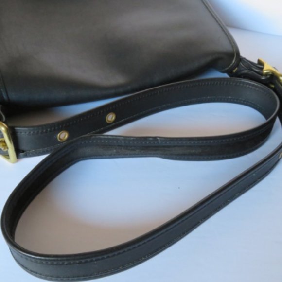 VINTAGE COACH PATRICIA LEGAC FLAP BLACK LEATHER CROSSBODY SHOULDER HANDBAG - Picture 5 of 8